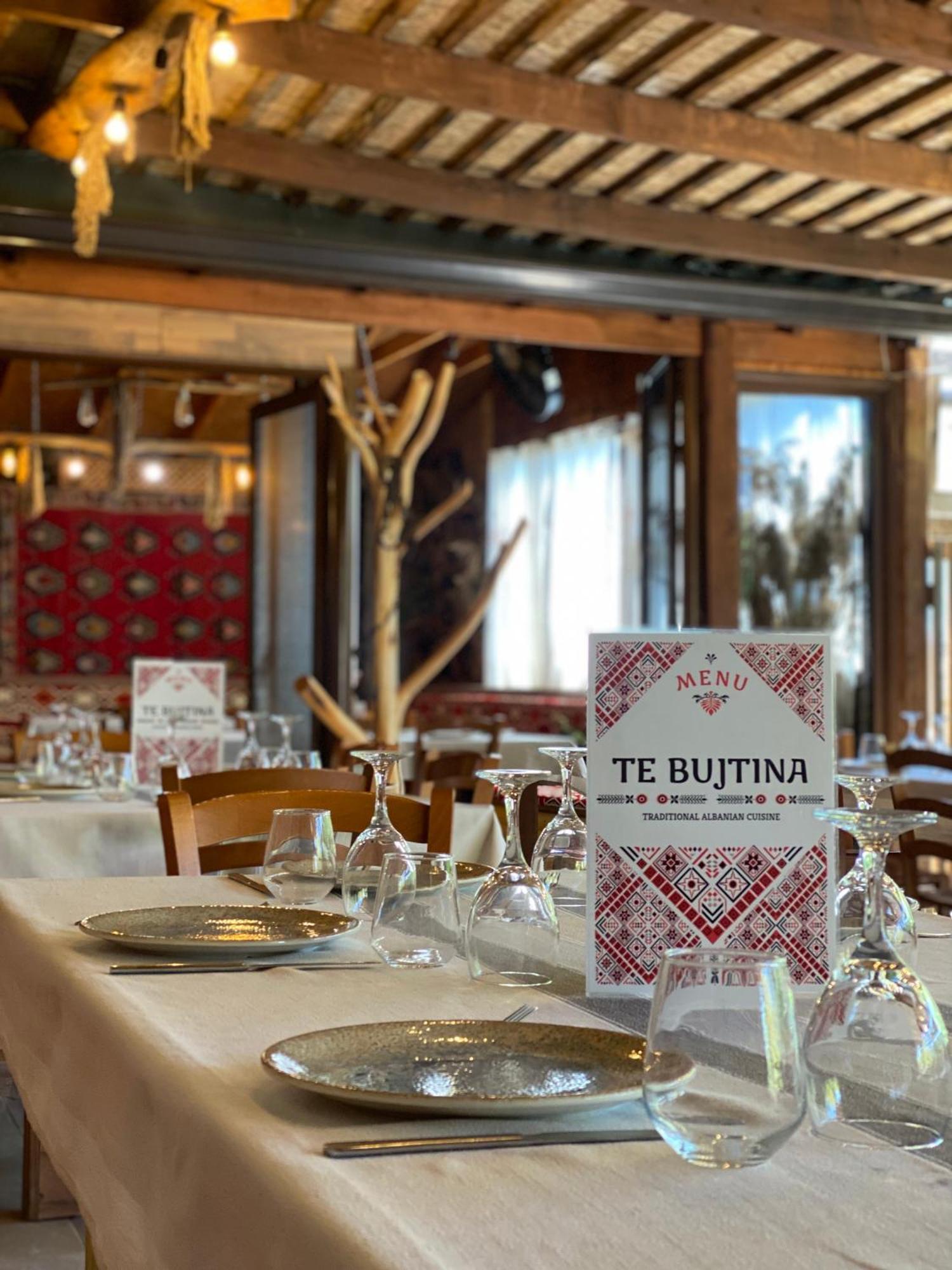 Te Bujtina Hotel- Cozy Stay With Traditional Breakfast Near Beach Голем Экстерьер фото