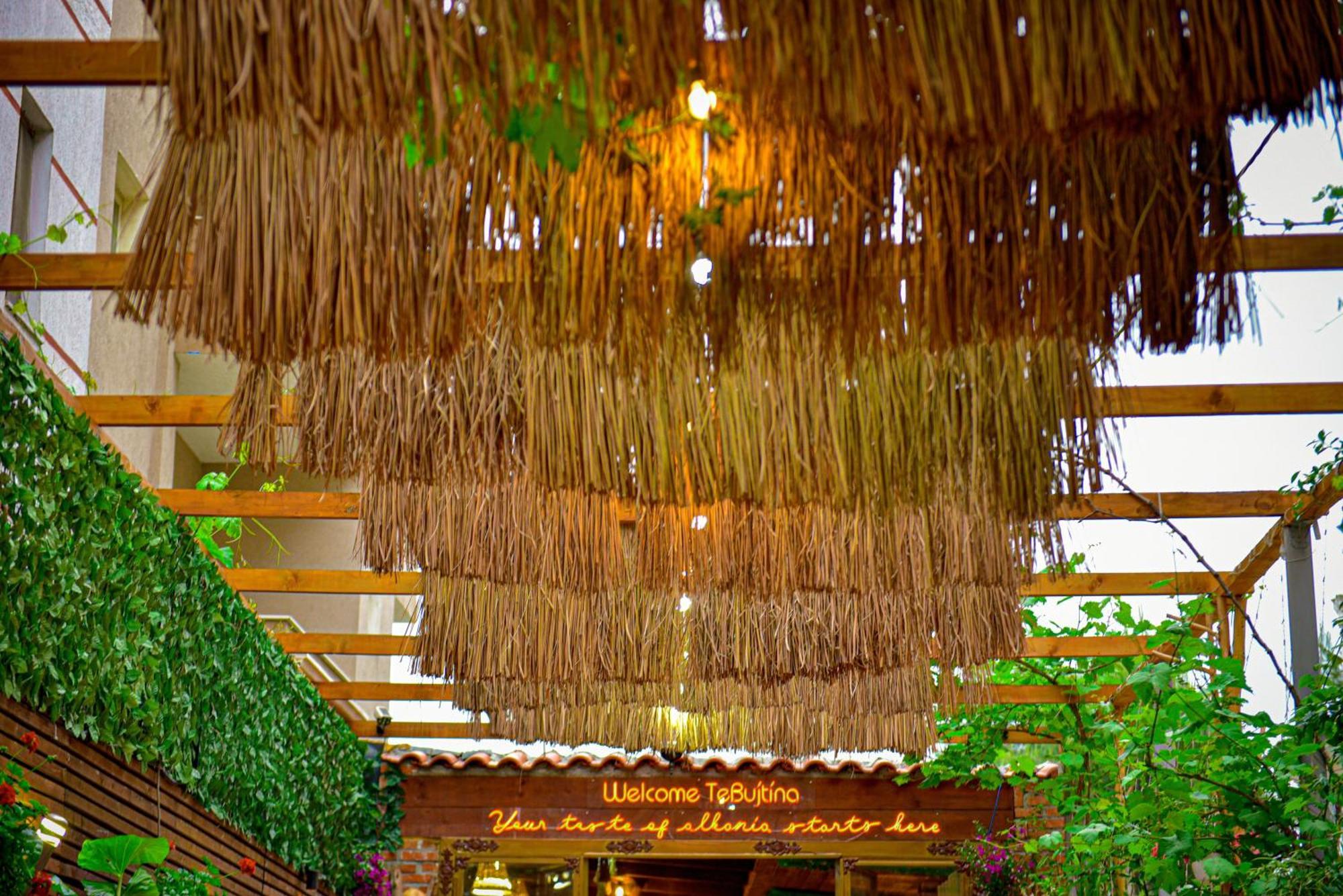 Te Bujtina Hotel- Cozy Stay With Traditional Breakfast Near Beach Голем Экстерьер фото